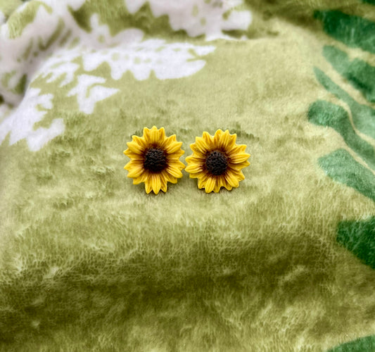 Sunflower Studs