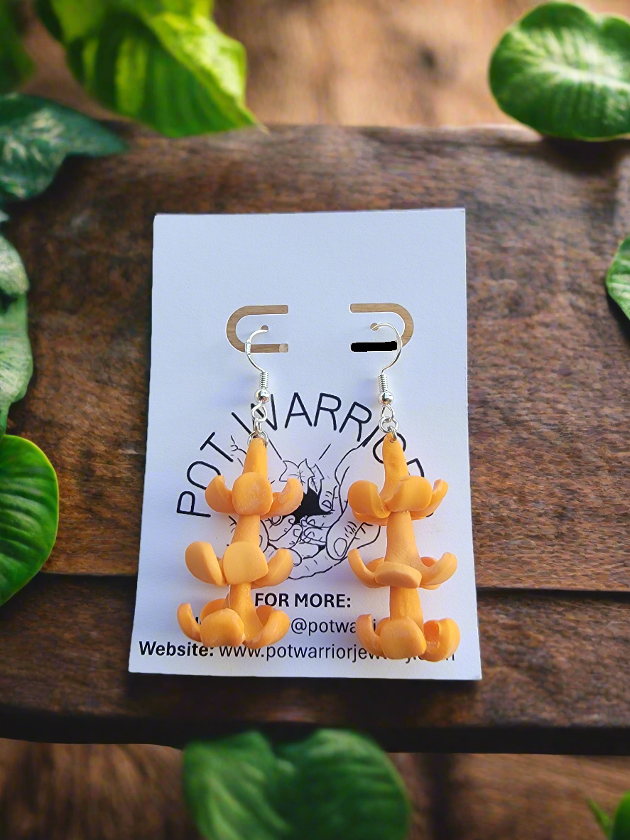 Puakenikeni Triple Dangle